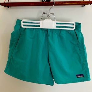 Patagonia baggie shorts 5” inseam